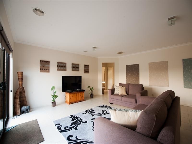 66 Chelsworth Drive, Echuca VIC 3564