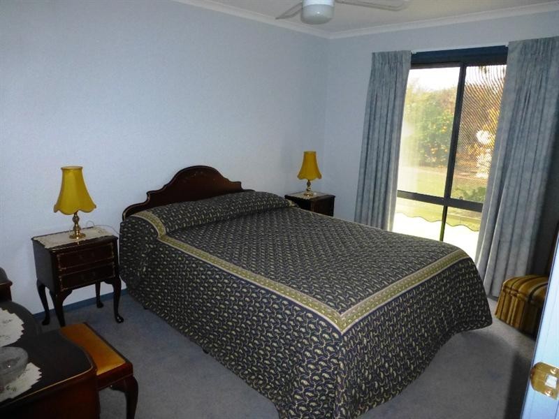 6 Genevieve Avenue, Echuca VIC 3564