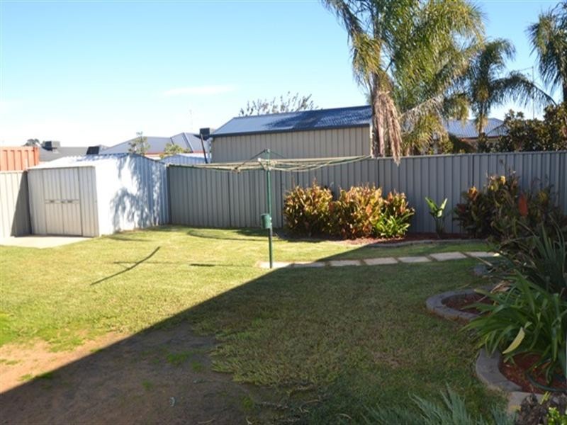 6 Grange Court, Echuca VIC 3564