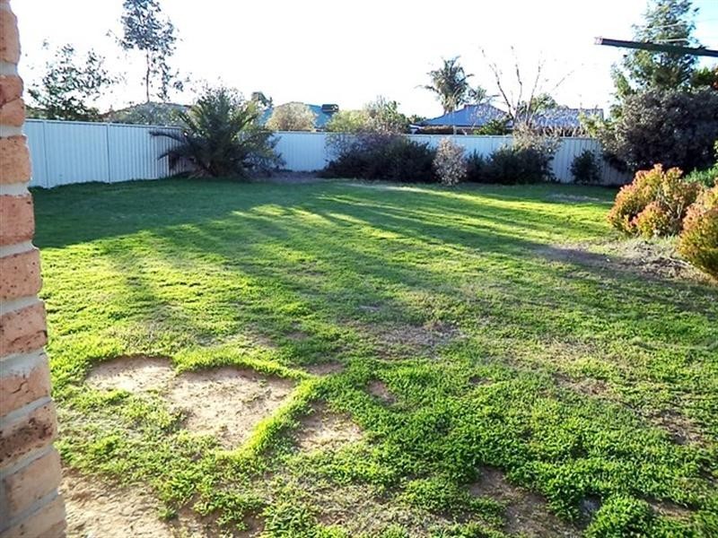 74 Ogilvie Avenue, Echuca VIC 3564