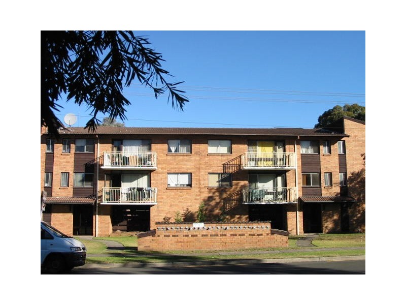 18/26 Neil Street, Merrylands NSW 2160