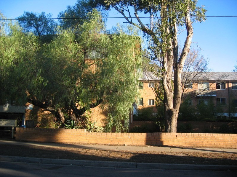 8/20-24 Sherwood Road, Merrylands NSW 2160
