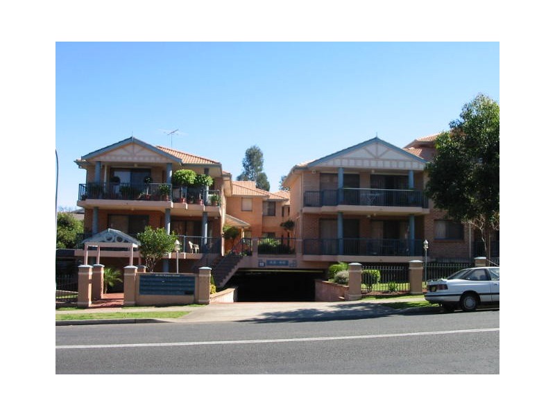 7/42-46 Treves Street, Merrylands NSW 2160