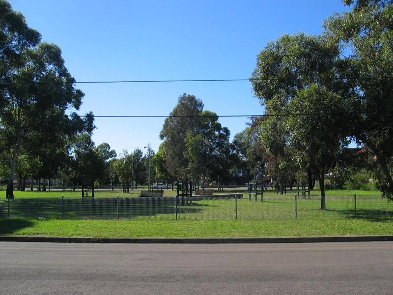 7 Murdock Street, Guildford NSW 2161