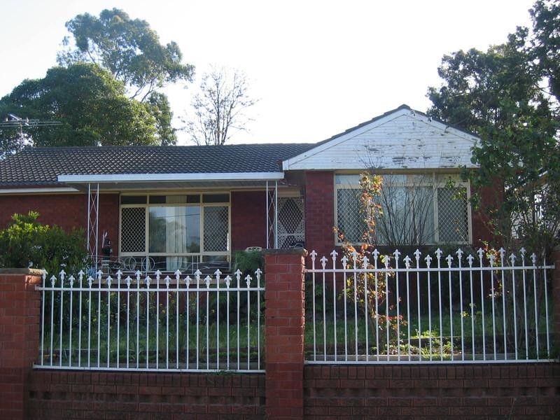 27 Adler Parade, Greystanes NSW 2145