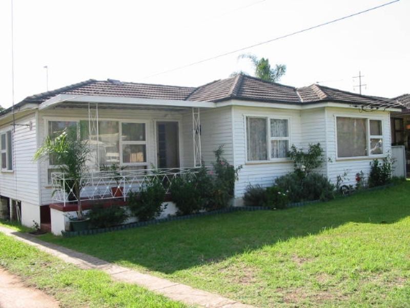 10 Vale Street, Woodpark NSW 2164