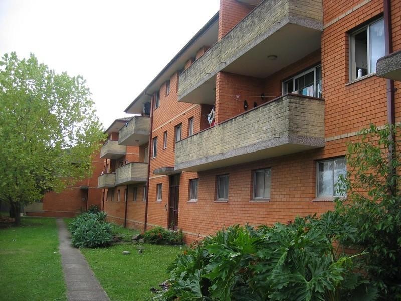 15/12-14 Wigram Street, Harris Park NSW 2150