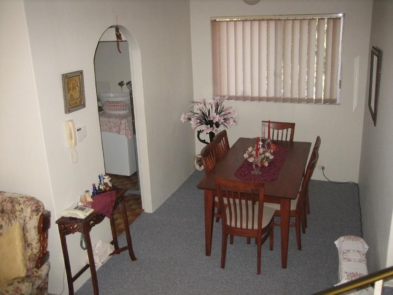 8/20 Crown Street, Granville NSW 2142