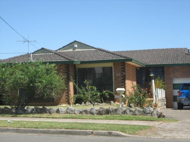 115 Orchargleigh Street, Old Guildford NSW 2161