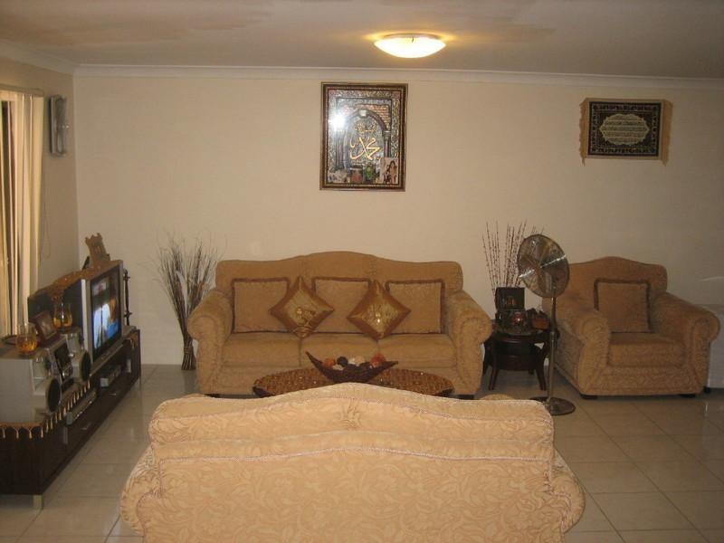 10/1A Carmen Street, Bankstown NSW 2200