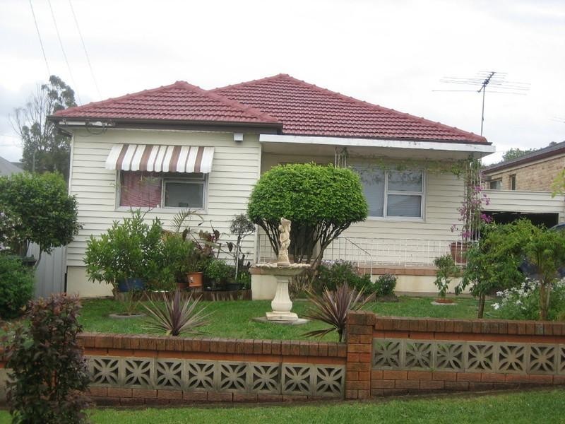 27 Binda Street, Merrylands NSW 2160