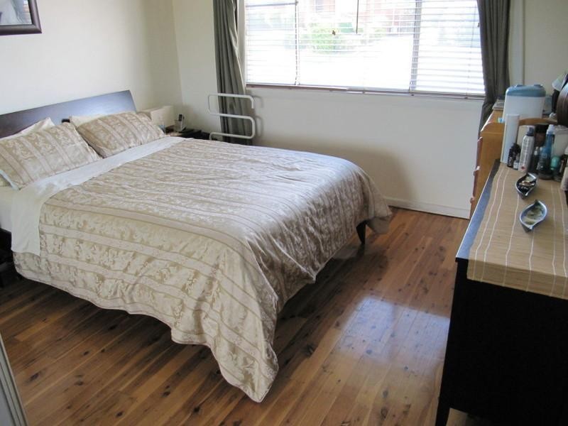 16 Croft Avenue, Merrylands NSW 2160