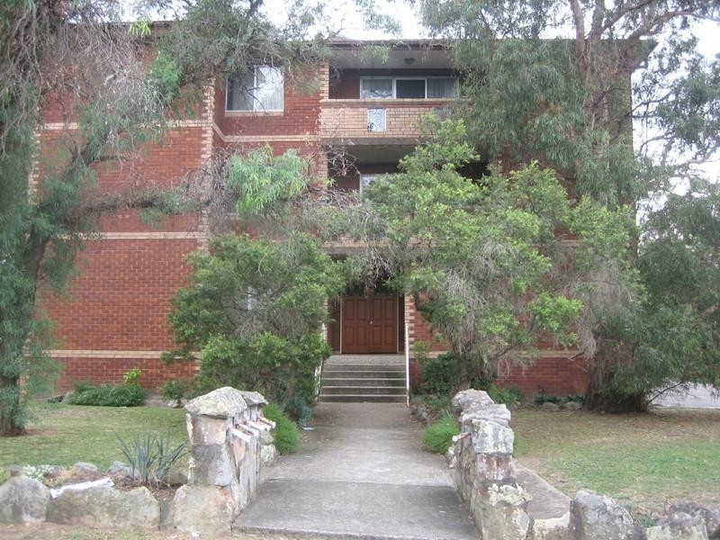 1/15 Birmingham Street, Merrylands NSW 2160