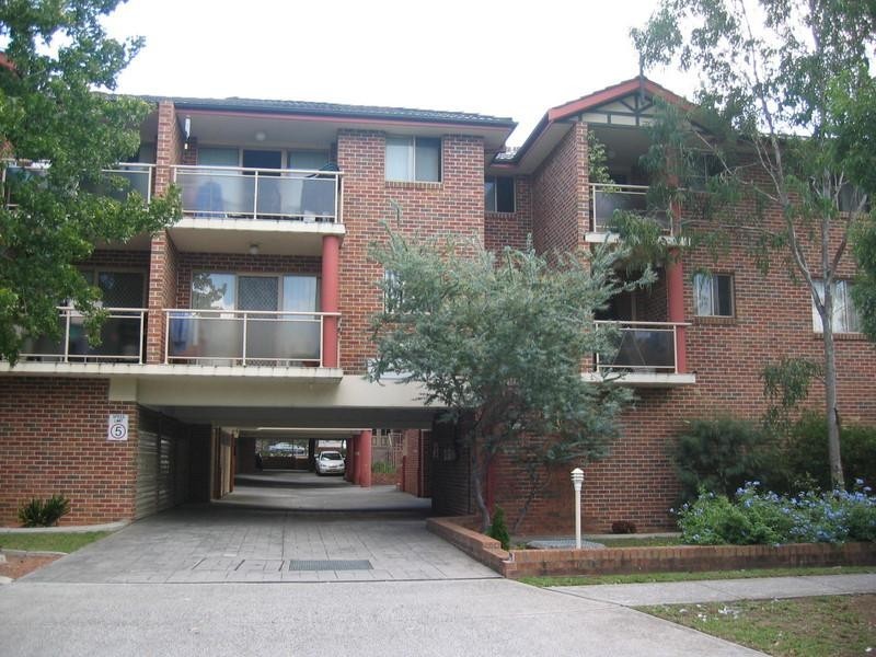10/23 Oxford Street, Merrylands NSW 2160