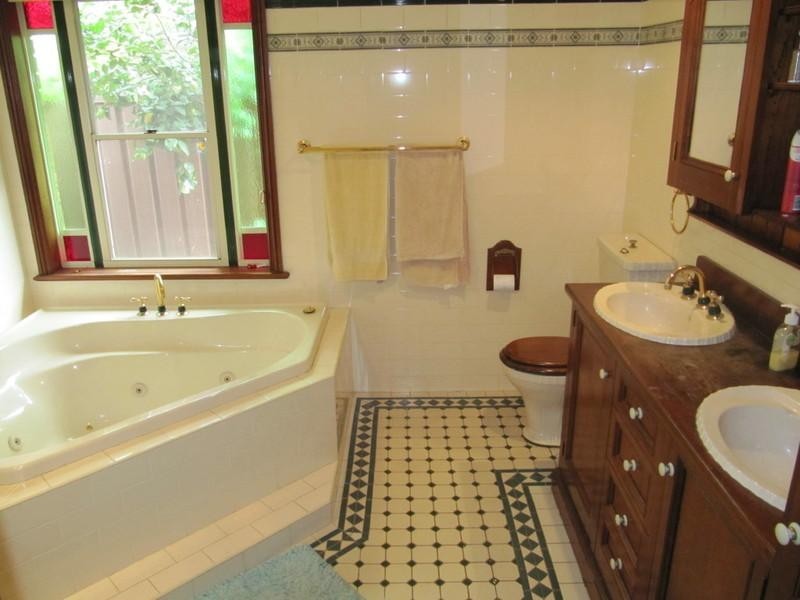 86 Orange Street, Greystanes NSW 2145