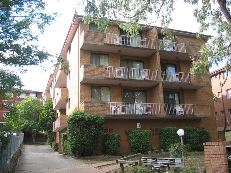 10/18 Early Street, Parramatta NSW 2150