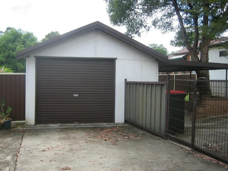 41 Warren Road, Woodpark NSW 2164