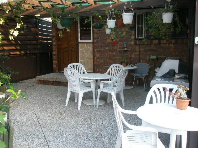 2 Michele Court, Regents Park NSW 2143