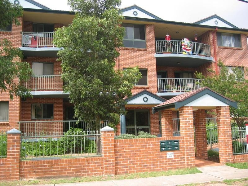 11/10-14 Arthur Street, Merrylands NSW 2160