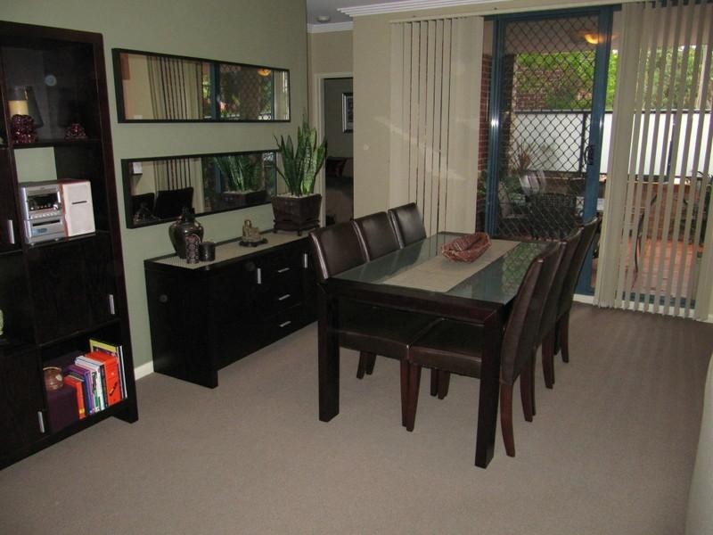 18/38 Sherwood Road, Merrylands NSW 2160