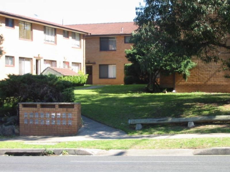 1/28-32 Treves Street, Merrylands NSW 2160