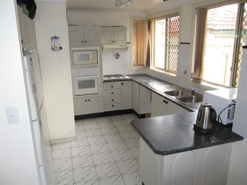 1/122 Walpole Street, Merrylands NSW 2160