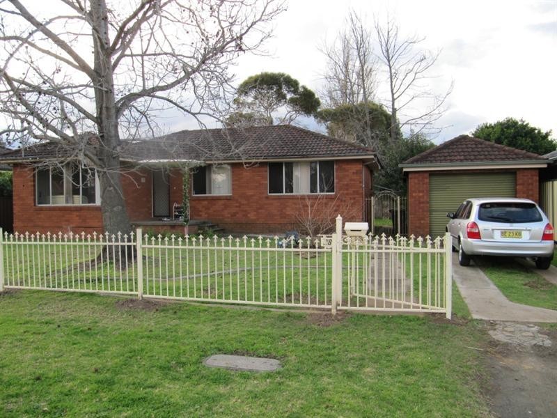 28 Shannon Avenue, Merrylands NSW 2160