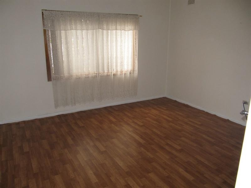 39 Warren Road, Woodpark NSW 2164