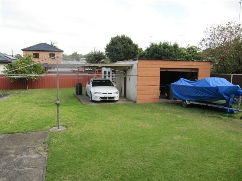 39 Warren Road, Woodpark NSW 2164