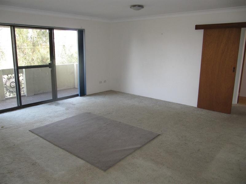 14/28 Weigand Avenue, Bankstown NSW 2200