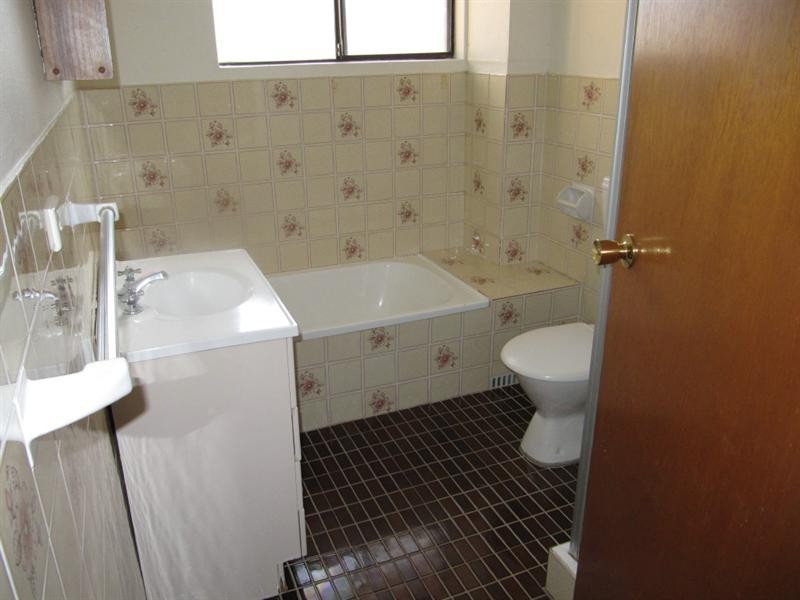 14/28 Weigand Avenue, Bankstown NSW 2200