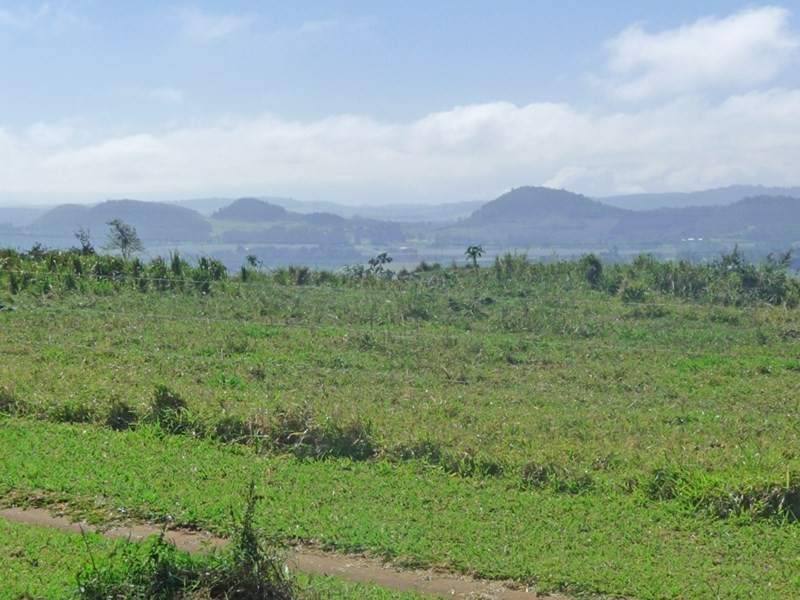 21 Jannina Drive, Atherton QLD 4883