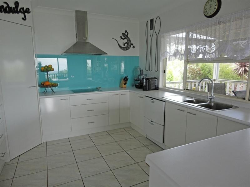 13 Moffat Drive, Tolga QLD 4882