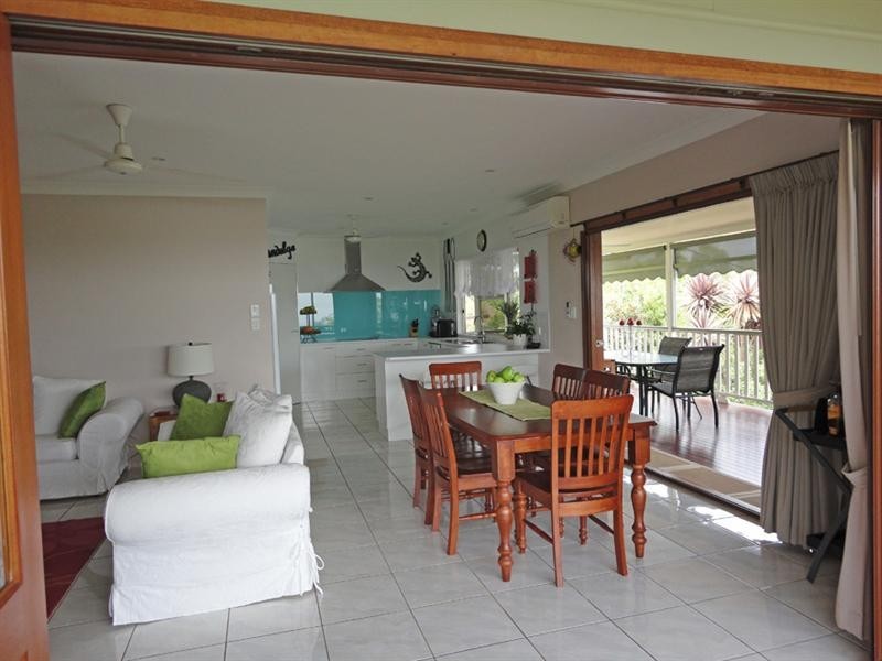 13 Moffat Drive, Tolga QLD 4882