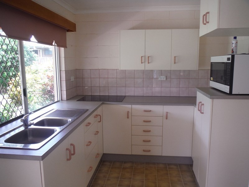 27 Crisp Close, Atherton QLD 4883