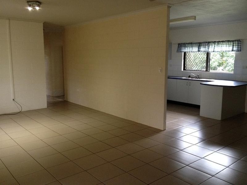 6 Hillview Street, Atherton QLD 4883