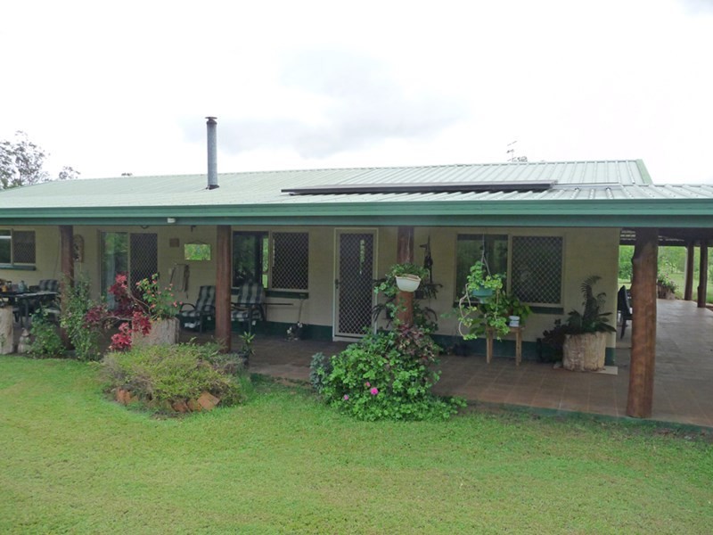 205 Millstream Parade, Millstream QLD 4888