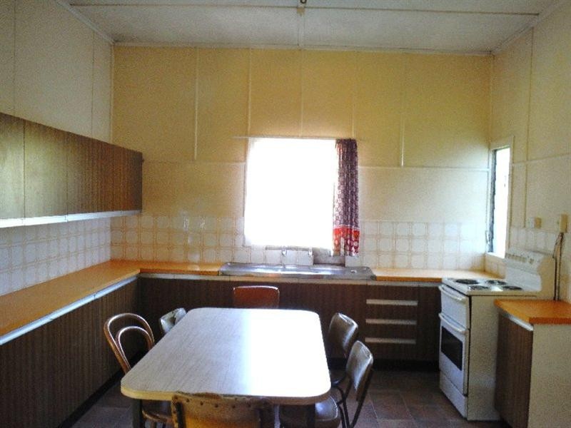 2 Mowbray Road, Herberton QLD 4887