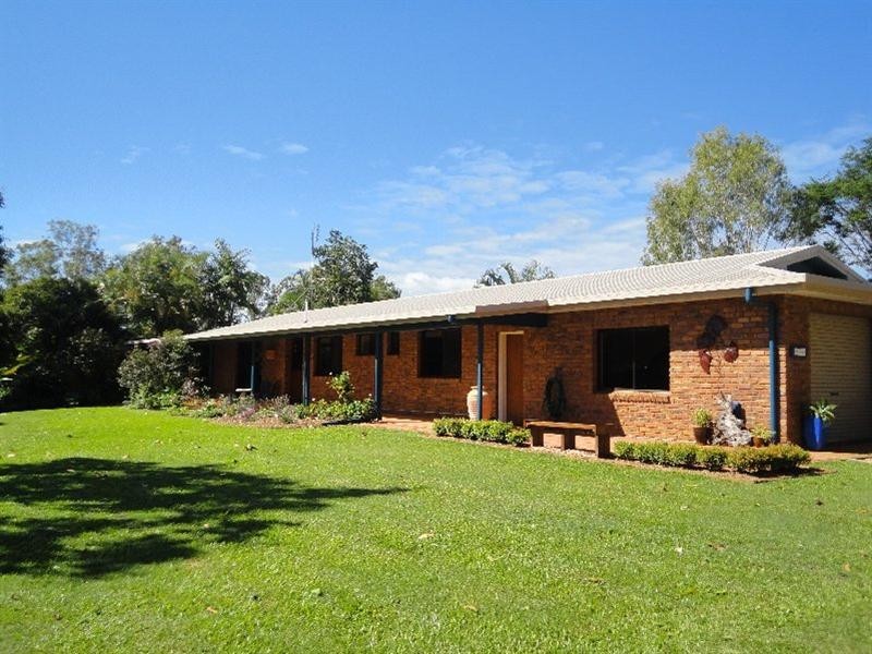 29 Malcom Road, Tinaroo QLD 4872