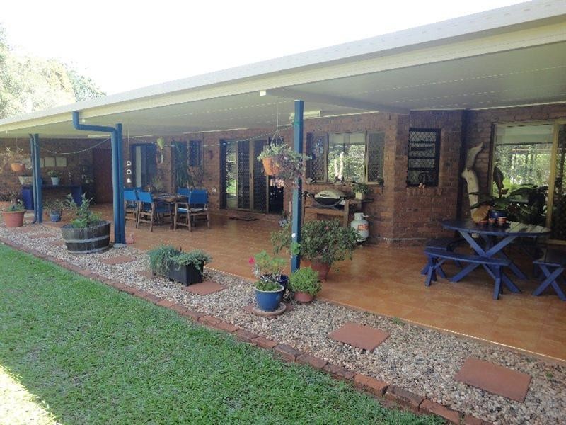 29 Malcom Road, Tinaroo QLD 4872
