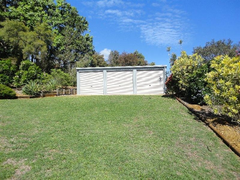 29 Malcom Road, Tinaroo QLD 4872