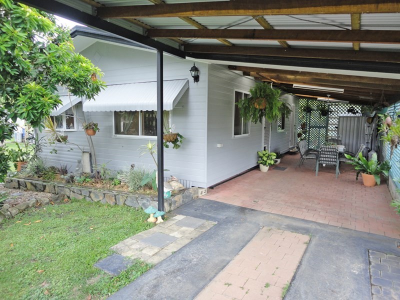Tinaroo QLD 4872