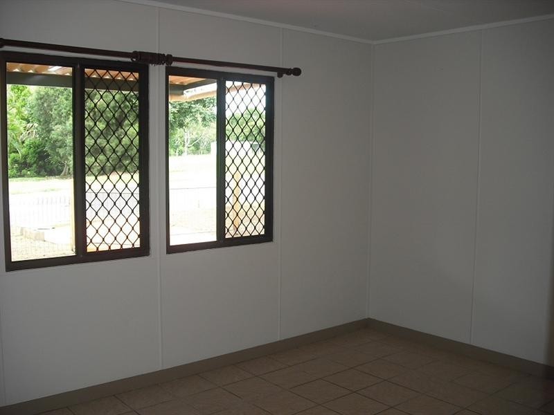 2/9 Cassia Street, Yungaburra QLD 4884