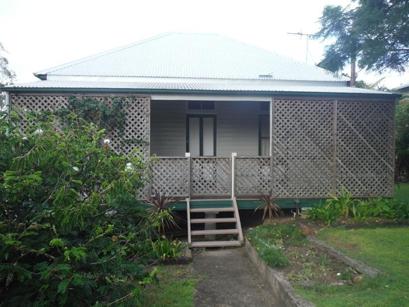 32 Grace Street, Herberton QLD 4887