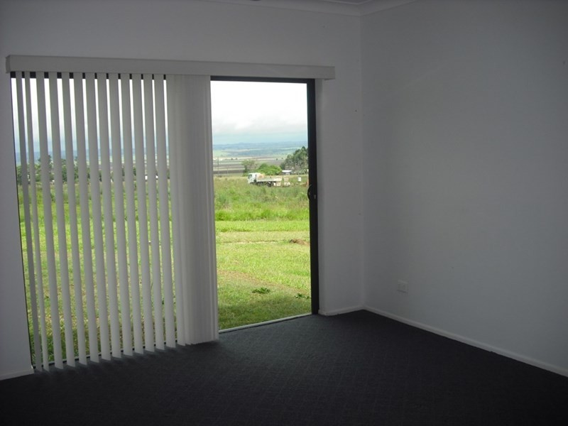 17 Jannina Drive, Atherton QLD 4883