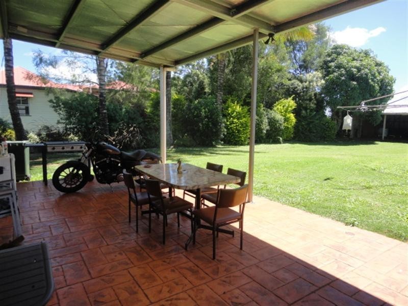 16 Irvine Street, Kairi QLD 4872