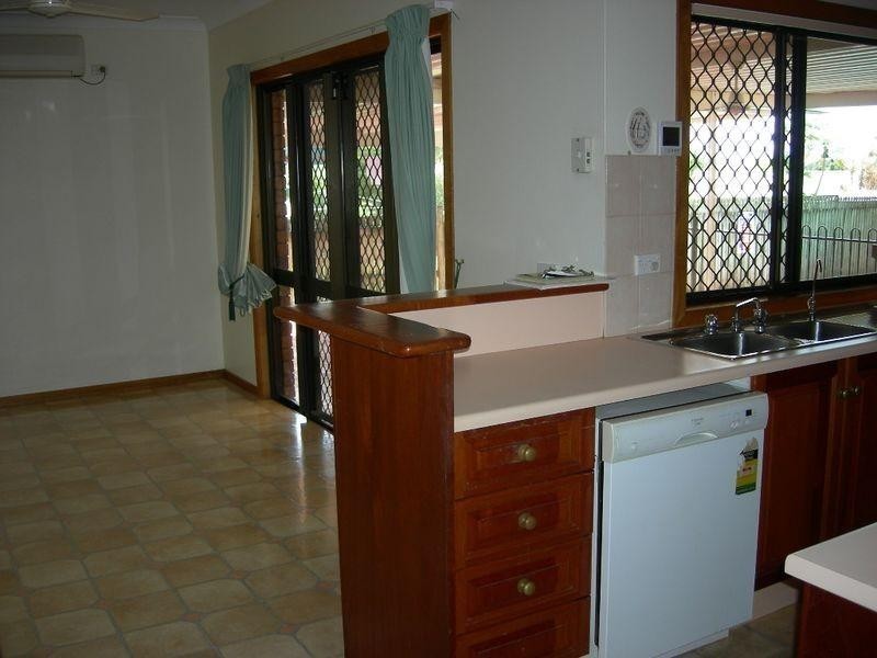 8 Tower Avenue, Atherton QLD 4883