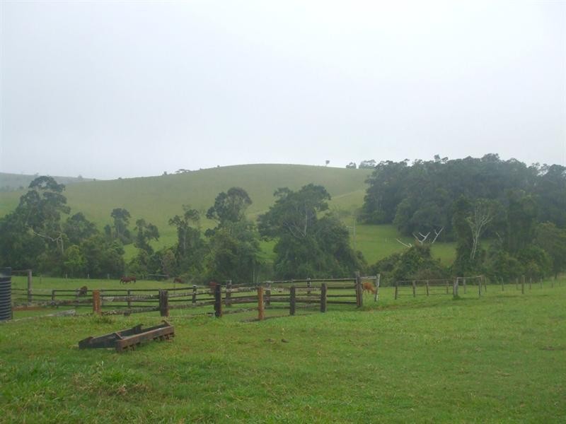 Topaz QLD 4885