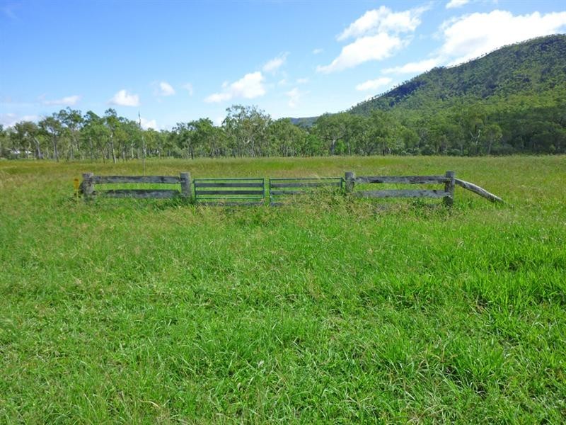 Mutchilba QLD 4872