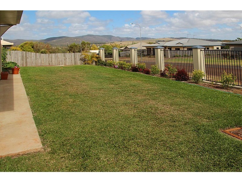 Unit 1/13 Waller Street, Atherton QLD 4883